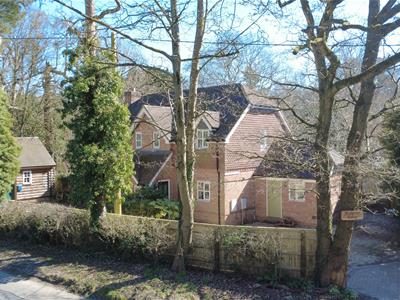 Pinchington Lane